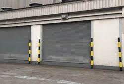 Altamonte Springs Garage Doors Store Altamonte Springs, FL 407-329-4059 Altamonte Springs Garage Doors Store Altamonte Springs, FL 407-329-4059 - rolling-garage-side